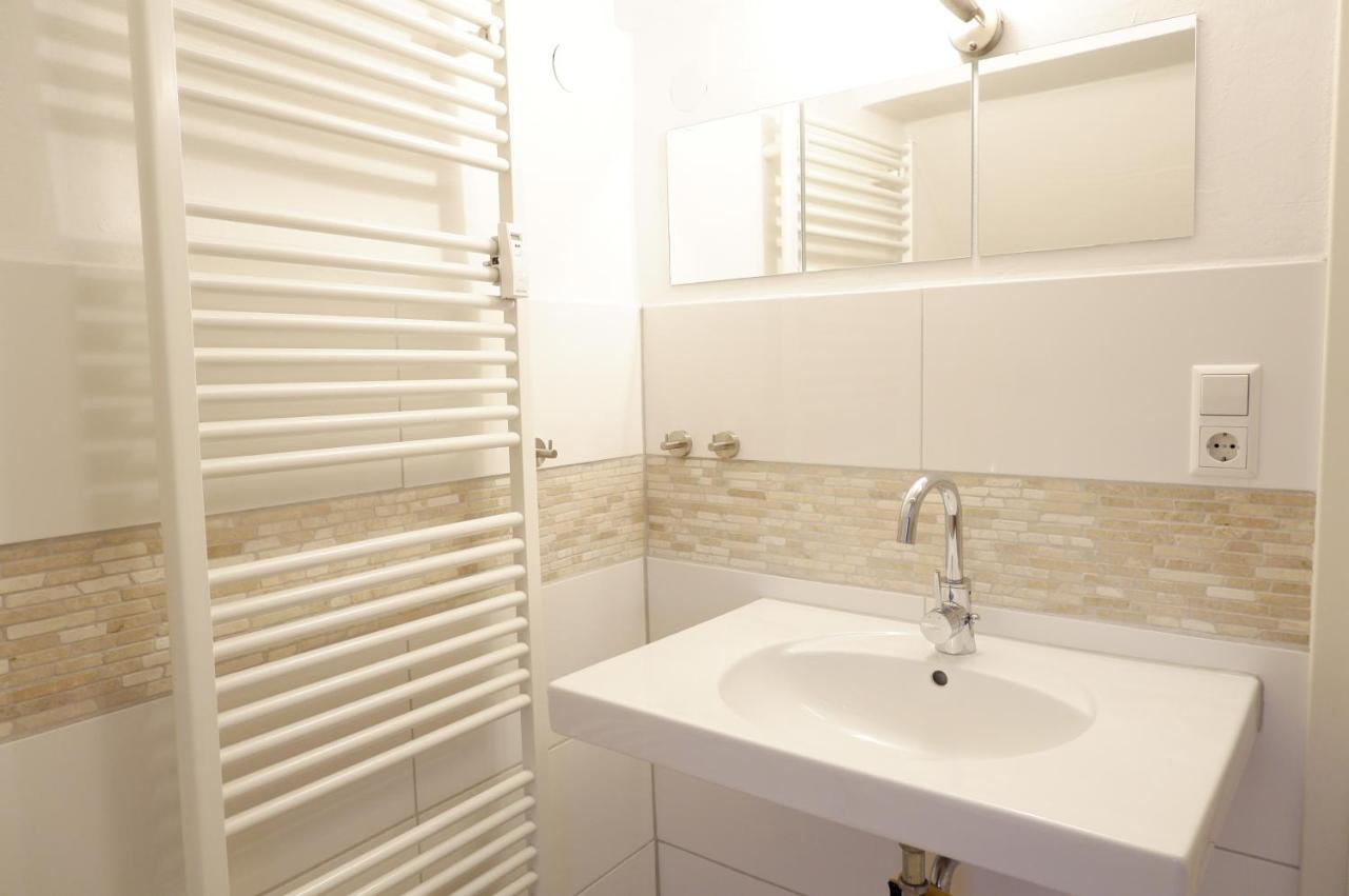 Privatzimmer In Bester Altstadtlage Tuebingen Ngoại thất bức ảnh